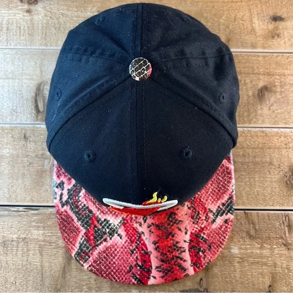 Miami Heat New Era 5950 NBA Hardwood Classic Snakeskin South Beach Hat Sz Med-Lg - Picture 6 of 9